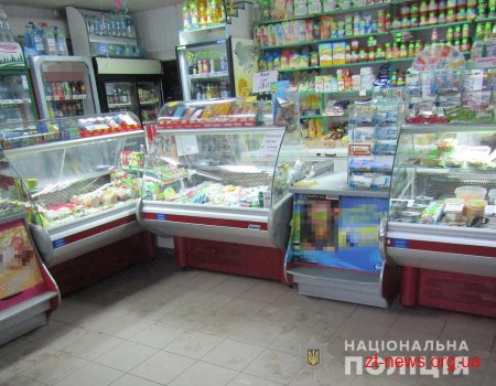 На Житомирщині двоє спритників викрали з цілодобового магазину виручку