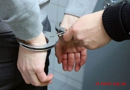 У Житомирі поліція затримала двох чоловіків, які до смерті побили знайомого