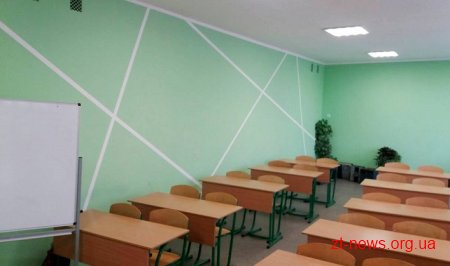 64 комплекти обладнання для природничо-математичних кабінетів закупили на Житомирщині