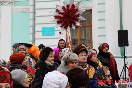 У Житомирі відбувся перший фольклорний фестиваль «Маланка-фест»