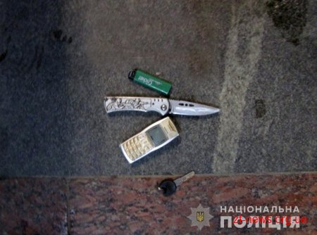 Двоє раніше судимих накинулись з ножем на мешканця Новограда-Волинського