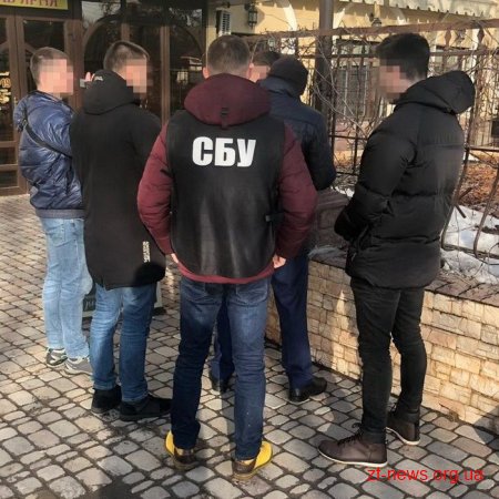 У Житомирі працівники СБУ затримали на хабарі працівника суду