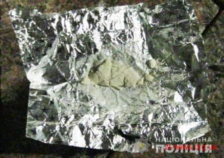 Упродовж доби у кількох жителів Житомирщини поліція вилучила наркотичні засоби