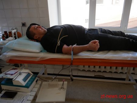 Депутати обласної ради долучились до акції добровільного донорства "Кров дарує небайдужий"
