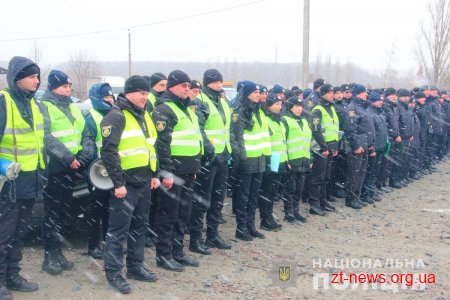 На Житомирщині поліцейські провели масштабні тактико-спеціальні навчання