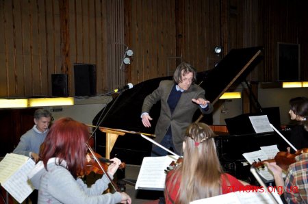 Диригент зі Швейцарії провів у Житомирі майстер-клас