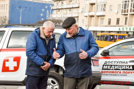 22 автомобілі «Renault Duster» отримали лікарі Житомирщини, які працюють в селах