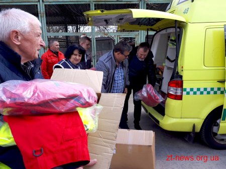 Норвезькі благодійники передали автомобіль для Центру екстреної допомоги у Житомирі
