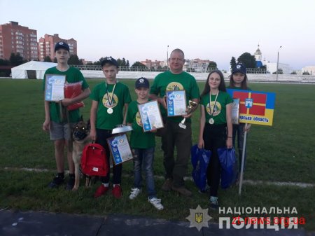 Команда юних кінологів з Житомирщини стала бронзовим призером на відомчому чемпіонаті з багатоборства