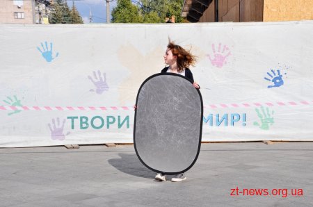 У центрі Житомира відбулися зйомки фільму від організаторів фестивалю «ЖУК»