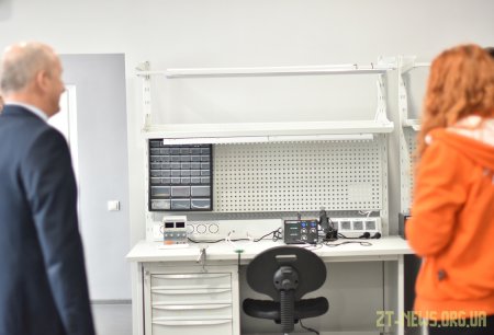 У Житомирі відкрили сучасну лабораторію для створення стартапів