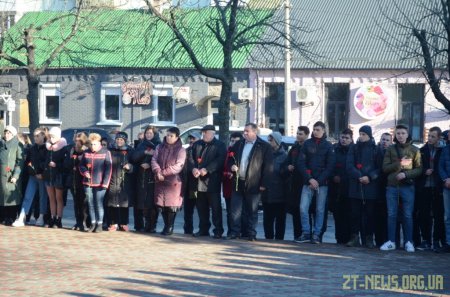 У Житомирі відкрили меморіальну дошку пам'яті загиблому учаснику АТО Віталію Циборі