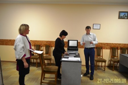Кандидати на посаду директора житомирської ЗОШ №12 пройшли письмове тестування