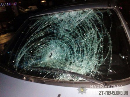 В Радомишлі водій автомобіля «Volkswagen Passat» збив пішохода
