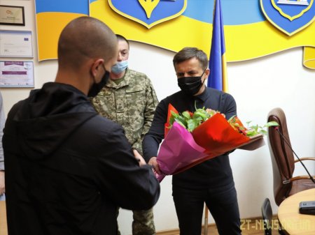 Мати загиблого Героя отримала відзнаку «Знак пошани» та подяку Міністерства оборони України