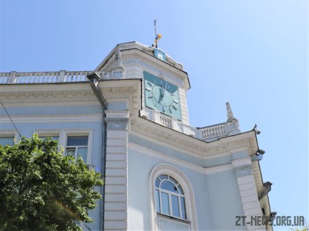 У Житомирі відзначили 30-річчя підняття Державного прапора над міською радою