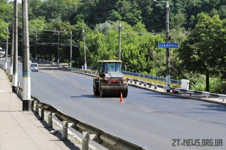 До кінця тижня обіцяють завершити ремонт дороги на вулицях Леха Качинського та Чуднівській