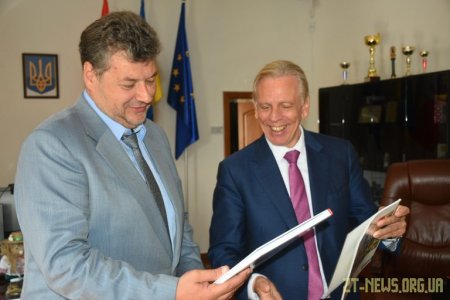 Віталій Бунечко та Алекс Ленартс обговорили шляхи співпраці Житомирської області з Бельгією