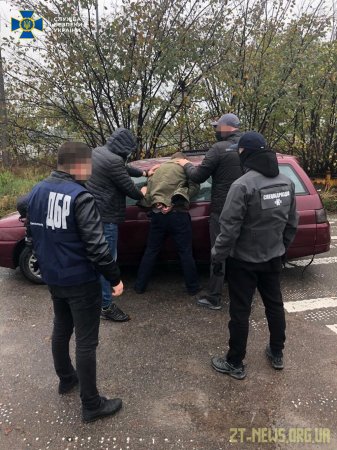 На Житомирщині СБУ затримала старшого слідчого поліції на хабарі 