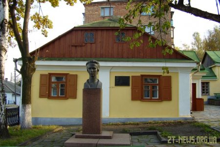 В літературно-меморіальному музеї Лесі Українки розпочали ремонтні роботи