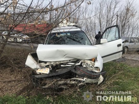 У Житомирському районі водій Opel виїхав на зустрічку та зіткнувся з ВАЗом