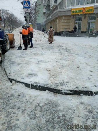 Комунальні служби у Житомирі вивезли близько 700 тонн снігу