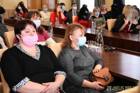 25 жінок Житомирщини отримали почесне звання «Мати-героїня»