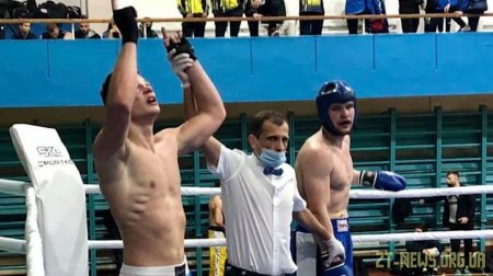 Житомирські кікбоксери привезли з Чемпіонату України комплект медалей