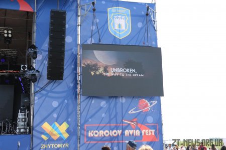 Тисячі відвідувачів та 500 пілотів із різних країн - цьогорічний Korolоv Avia Fest вражає масштабністю
