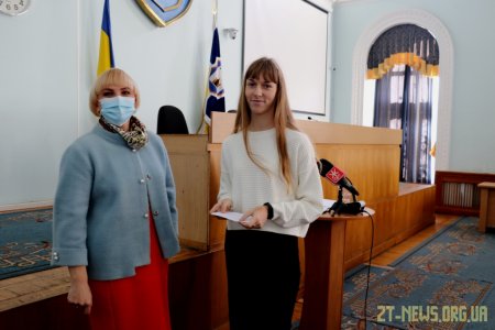 30 вихованців житомирських освітніх закладів отримали стипендії міського голови