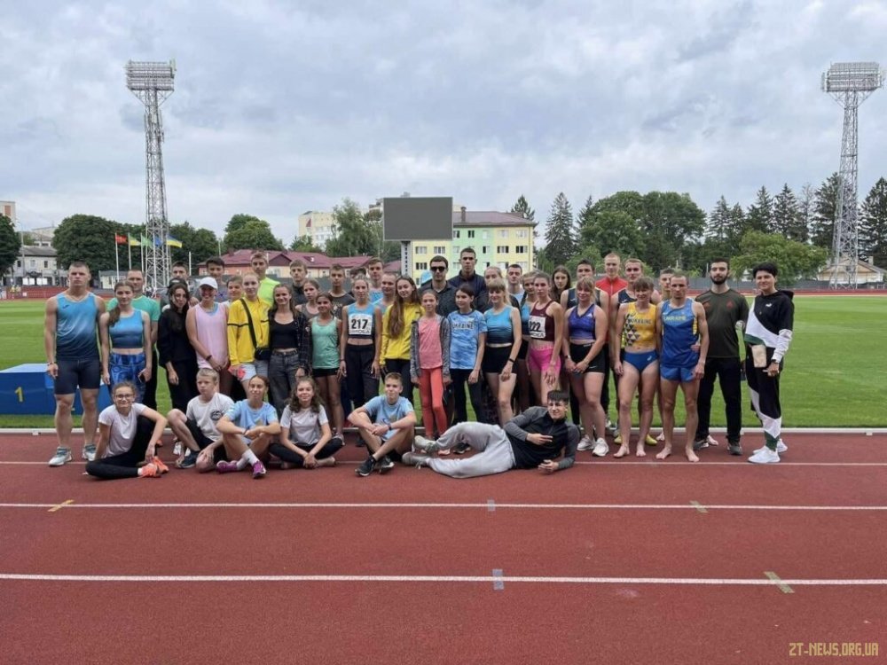Легкоатлети Житомирщини стали срібними призерами України з естафетного бігу