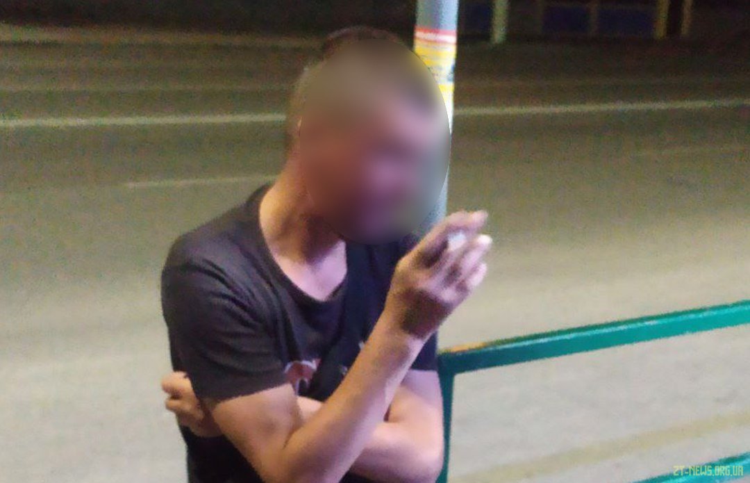 У Житомирі затримали чоловіка, який вимагав гроші за знайдений телефон